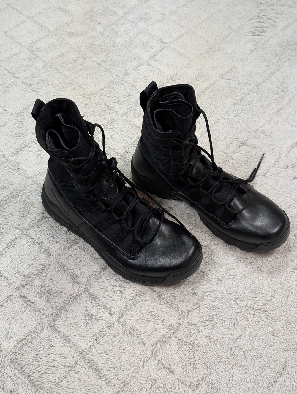 Nike SFB Gen 2 8 Inch Black Tactical Boots Mens Size 12.5 922474-001 NEW